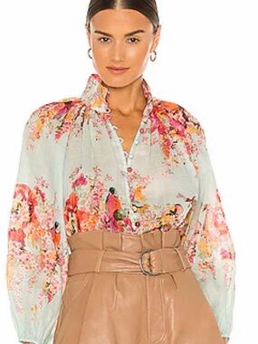 Unicorn Alert!! Hard to find Zimmermann Mae Ramie blouse